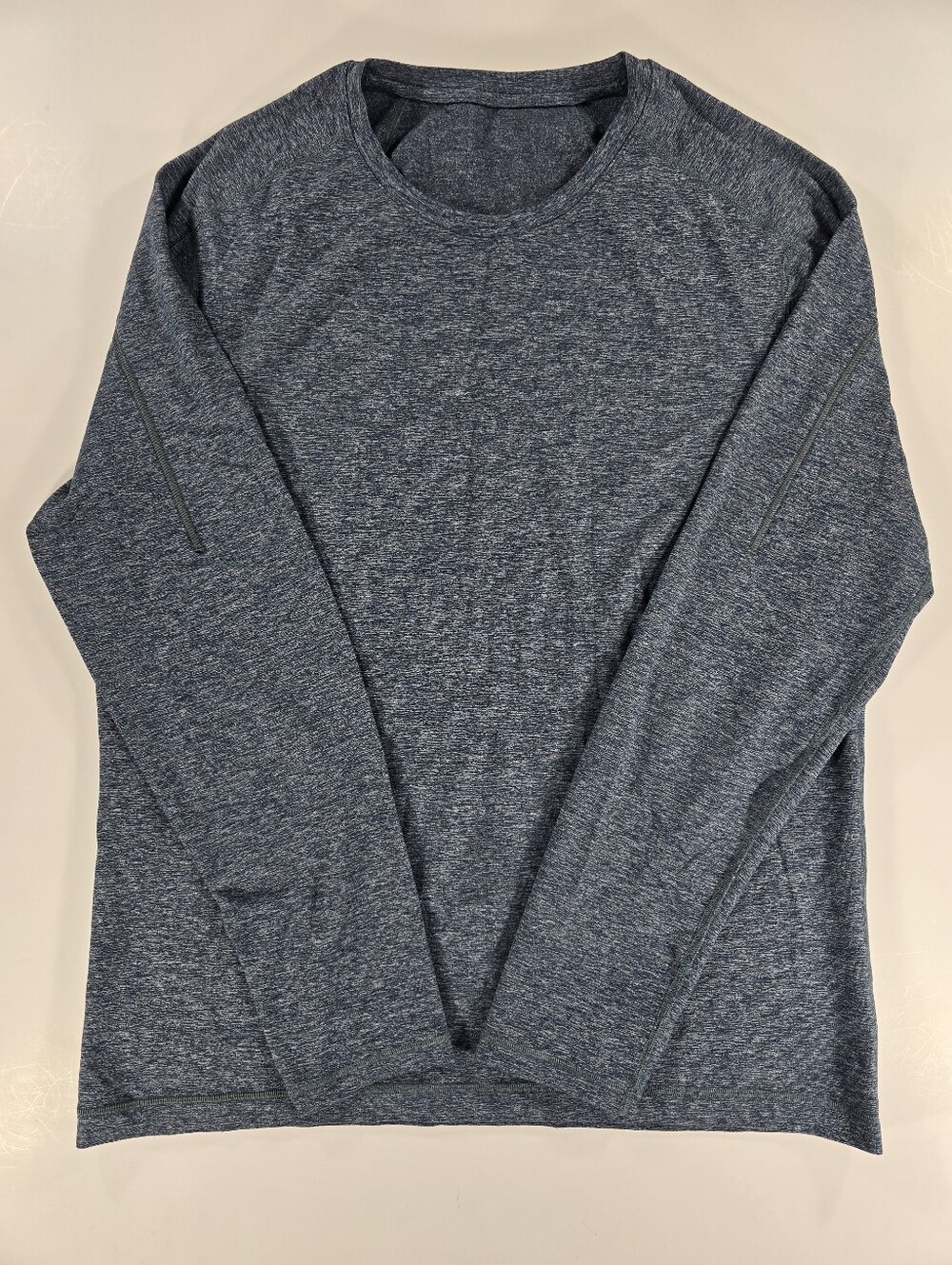 Lululemon Shirt Mens XL Blue Gray Heather Long Sleeve Performance Crewneck